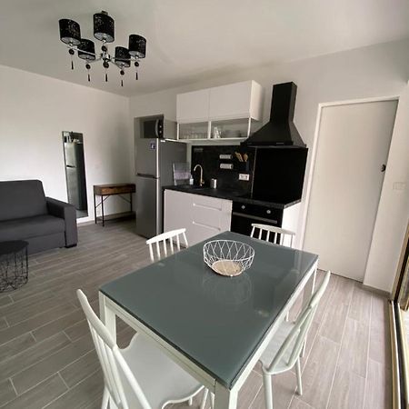 Superbe Appartement Renove A Neuf A 100M De La Mer Juan-les-Pins Luaran gambar
