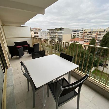 Superbe Appartement Renove A Neuf A 100M De La Mer Juan-les-Pins Luaran gambar