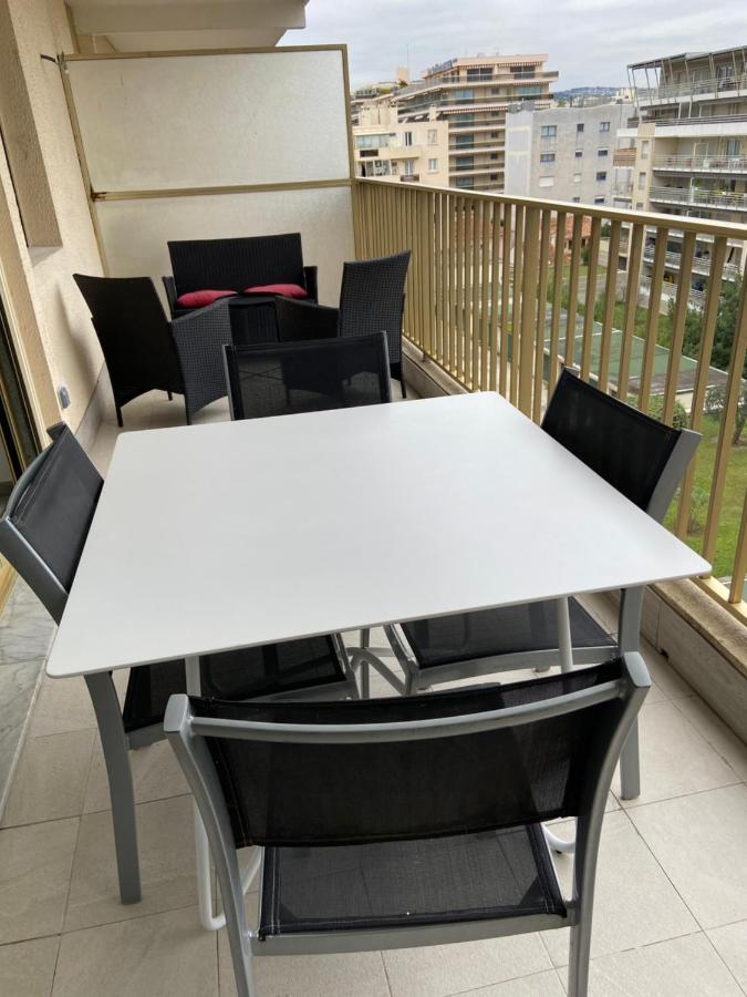 Superbe Appartement Renove A Neuf A 100M De La Mer Juan-les-Pins Luaran gambar